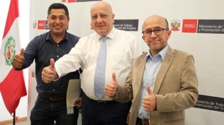 MINISTRO DE TRABAJO (MTPE) SE REUNIÓ CON DIRIGENTES DEL STAPP